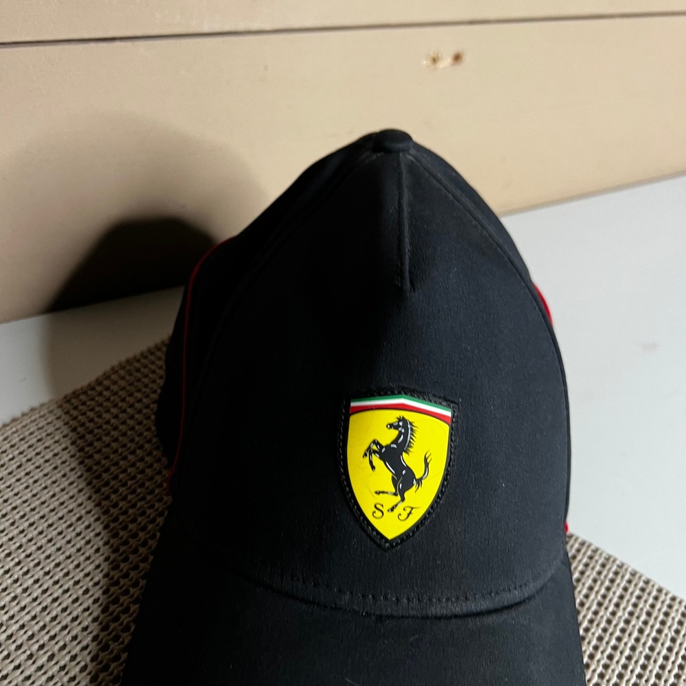 Scuderia Ferrari F1 Racing Baseball Cap Black Red Piping SF Shield Logo Hat - Picture 7 of 7
